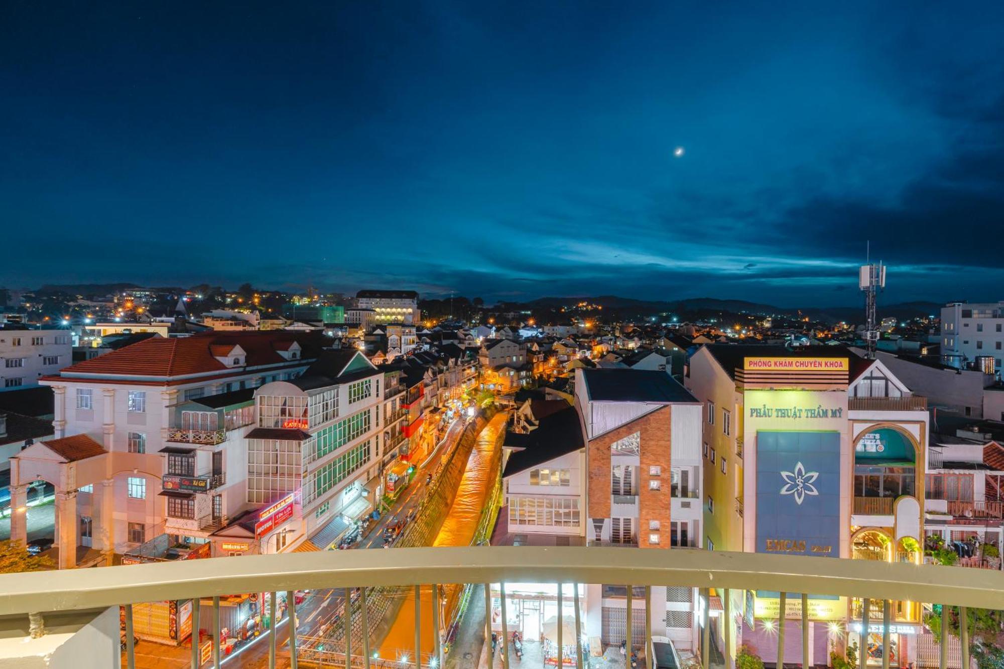 Ttr Central Apart Hotel Νταλάτ Εξωτερικό φωτογραφία